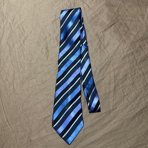 Sean John 100% Silk 2 tone Blue tie L: 59.5"